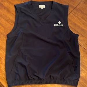 NWOT cutter and buck golf vest.